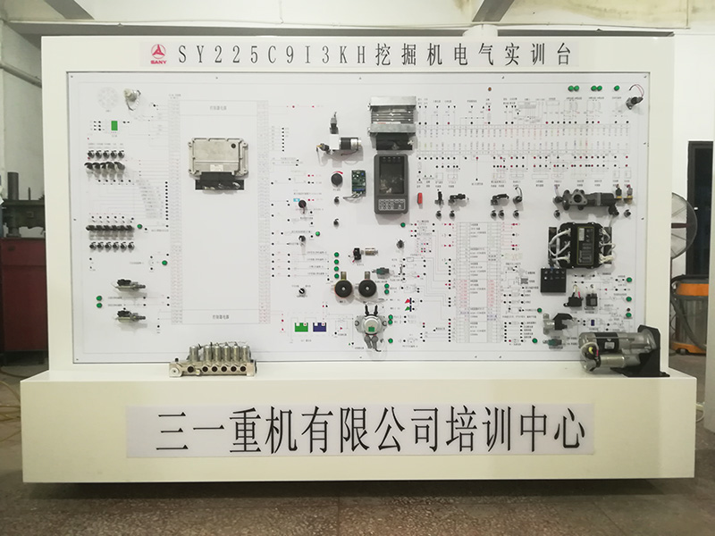 共創(chuàng)宇航全力保障湖南三一重機(jī)挖掘機(jī)電氣實(shí)訓(xùn)設(shè)備供應(yīng)